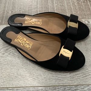 Velvet Ferragamo Vera bow mules size 7